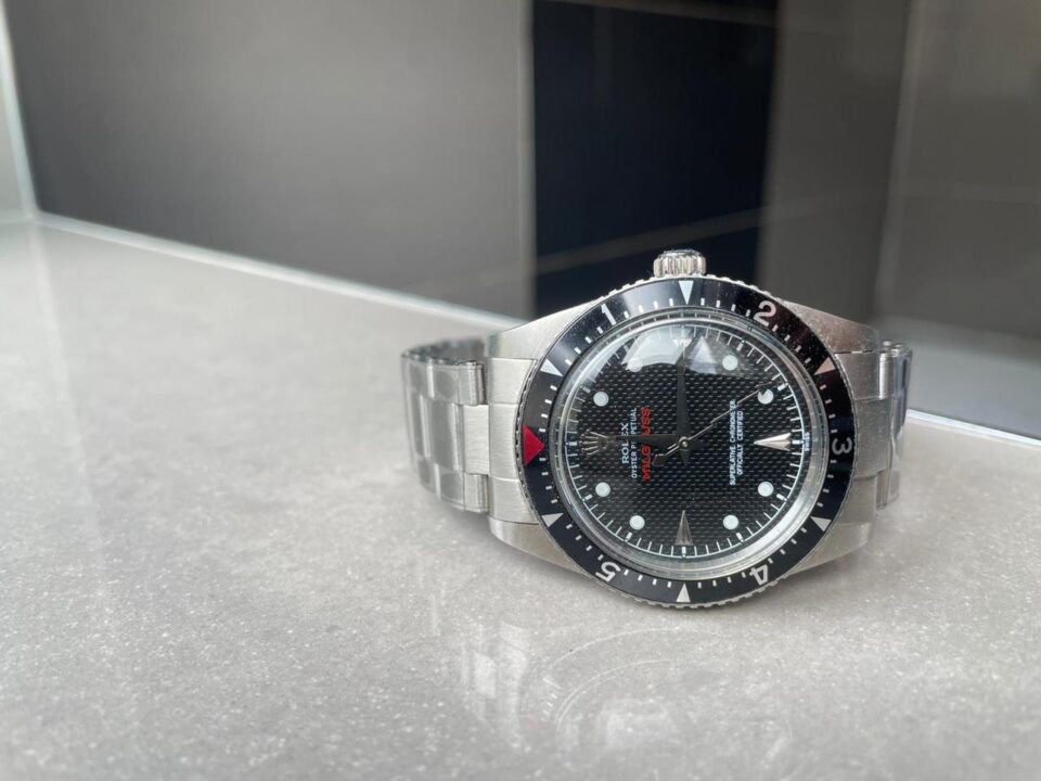 VINTAGE Milgauss 6541 PT Edition Black Dial on Rivet Bracelet